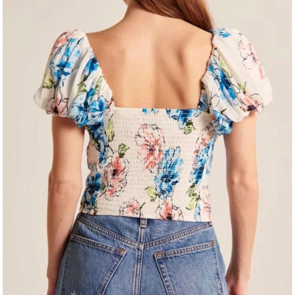 Abercrombie & Fitch Shirt Womens XS Ruched Boho Cottagecore Smocked Floral Crop - Picture 2 of 11